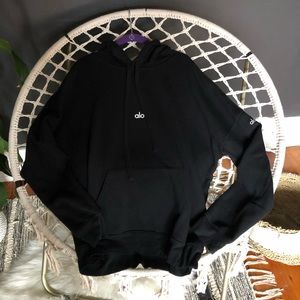 Alo yoga hoodie sweatshirt